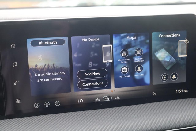 Nissan Kicks Vehicle Image 13