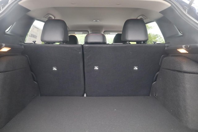 Nissan Kicks Vehicle Image 22