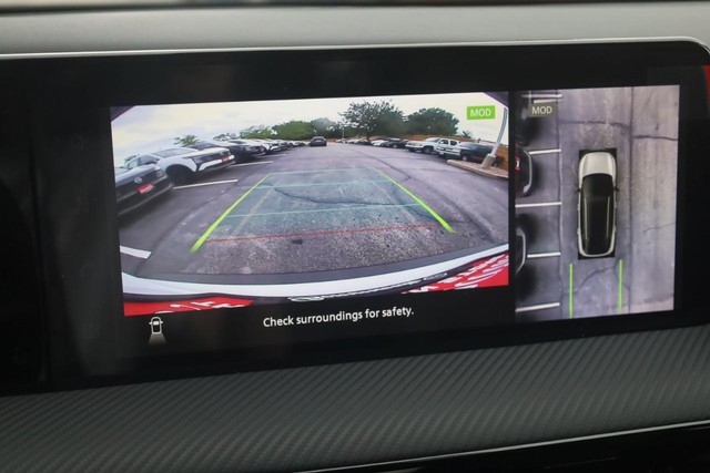 Nissan Kicks Vehicle Image 14