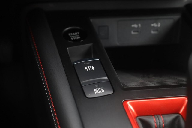 Nissan Kicks Vehicle Image 17