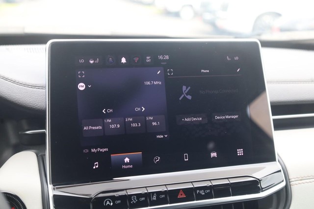 Jeep Compass Vehicle Image 14