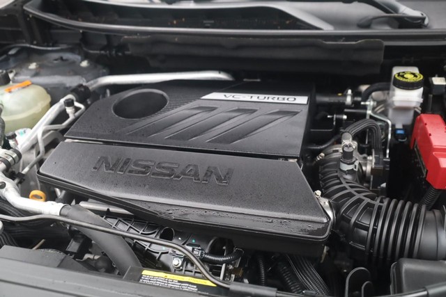 Nissan Rogue Vehicle Image 24
