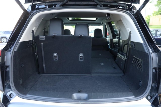 Nissan Pathfinder Vehicle Image 08