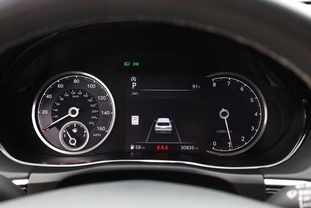 Genesis GV70 Vehicle Image 10