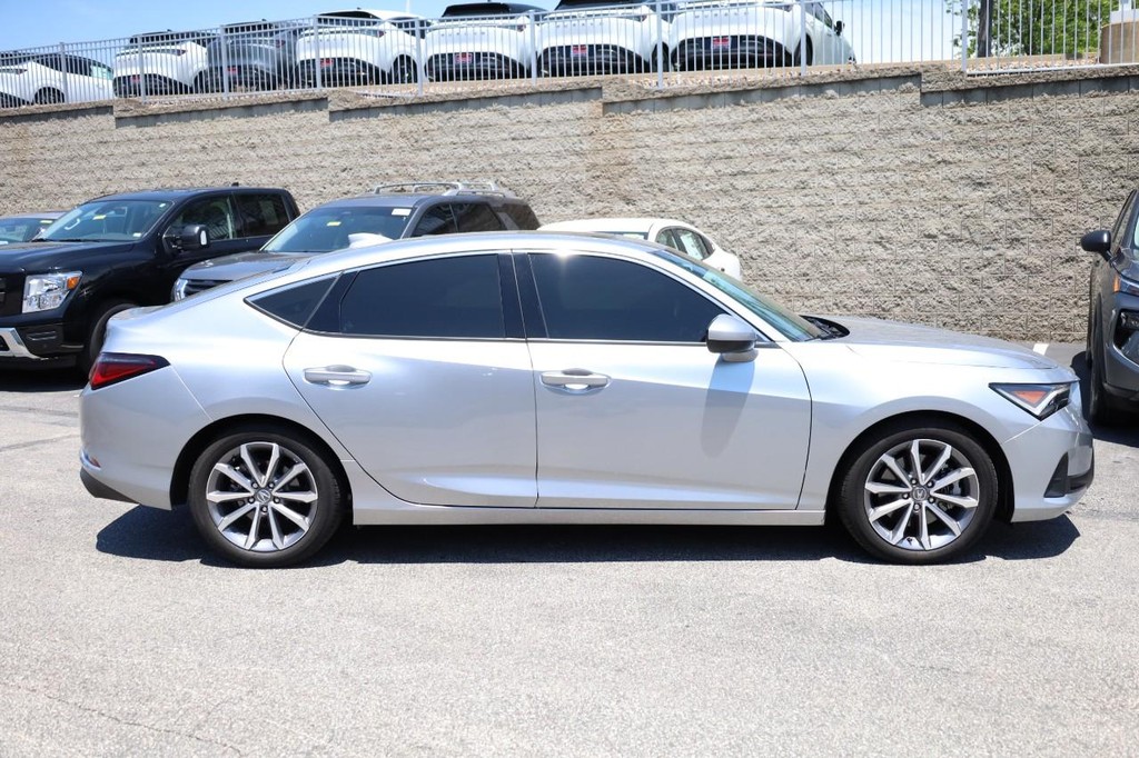 Acura Integra Vehicle Full-screen Gallery Image 05