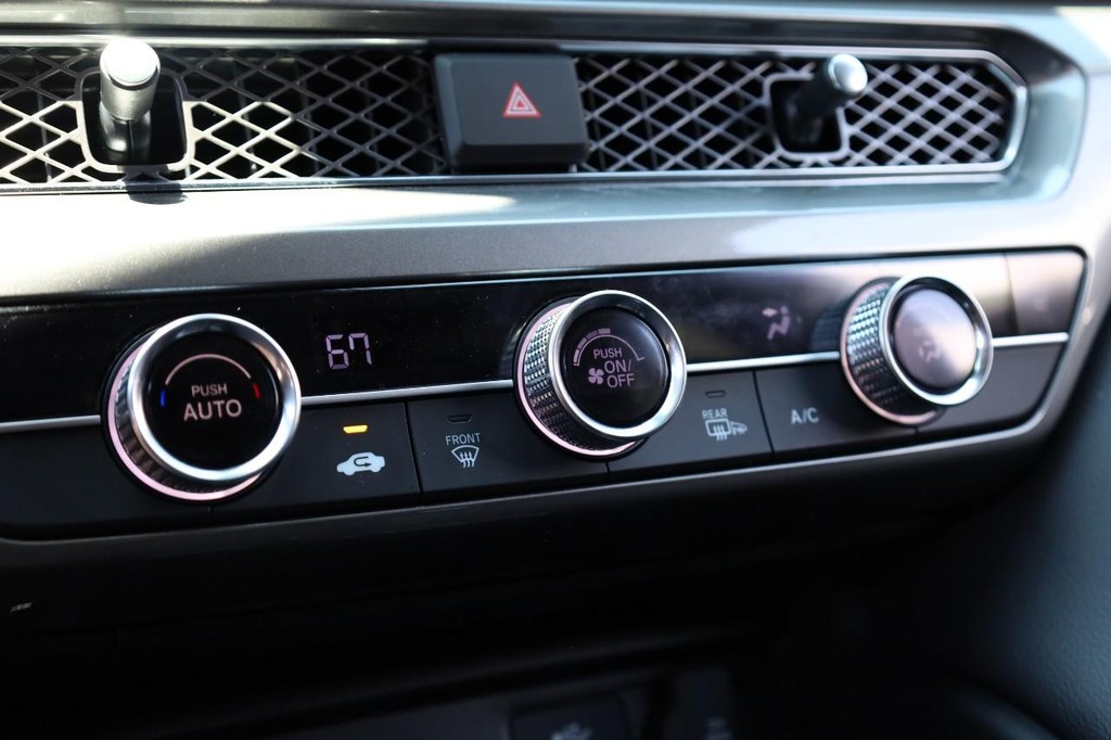 Acura Integra Vehicle Full-screen Gallery Image 14