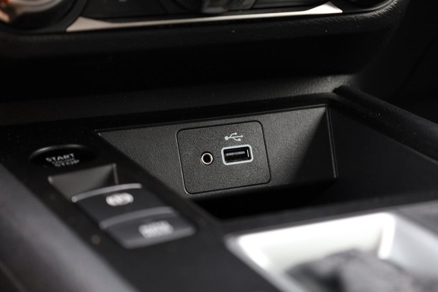 Nissan Kicks Vehicle Image 14