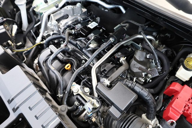 Nissan Kicks Vehicle Image 23