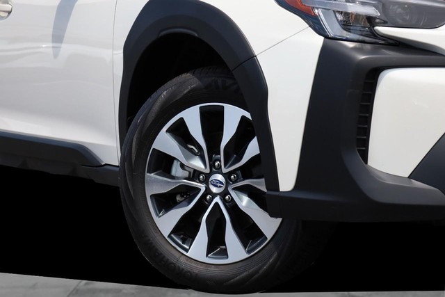 Subaru Outback Vehicle Image 03