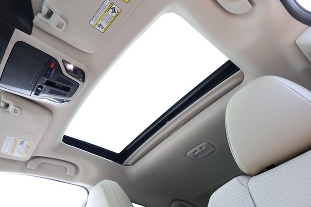 Subaru Outback Vehicle Image 10