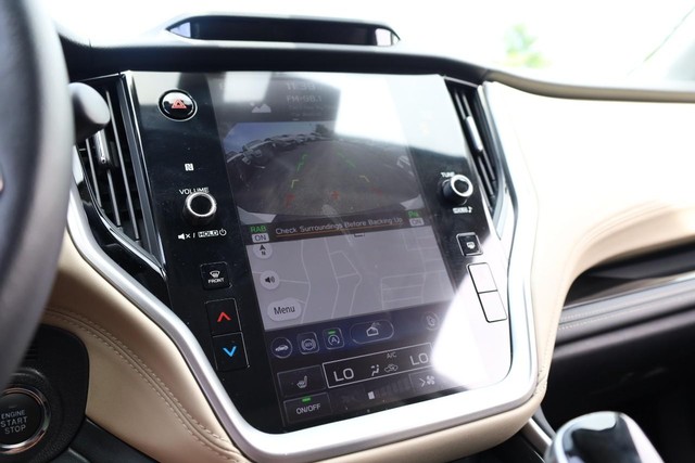 Subaru Outback Vehicle Image 15