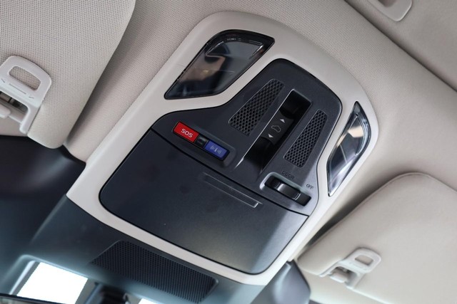 Subaru Outback Vehicle Image 18
