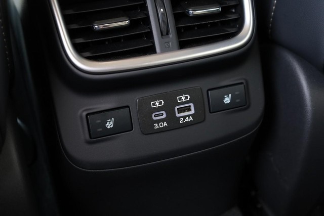 Subaru Outback Vehicle Image 23