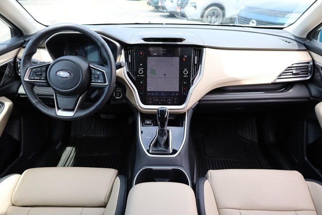 Subaru Outback Vehicle Image 24