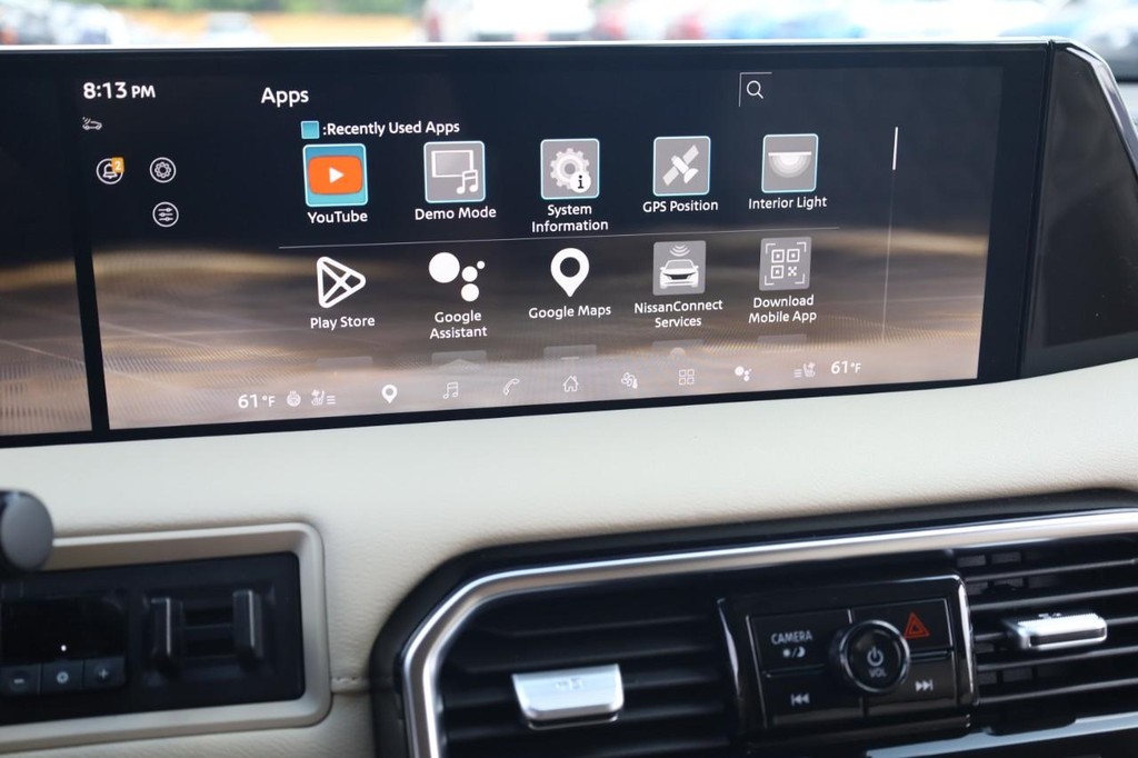 Nissan Armada Vehicle Image 12