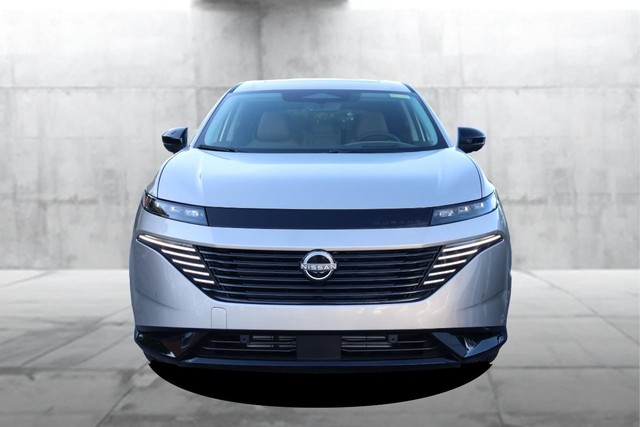 Nissan Murano Vehicle Full-screen Gallery Image 4
