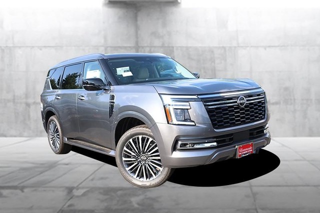 Nissan Armada Vehicle Full-screen Gallery Image 2