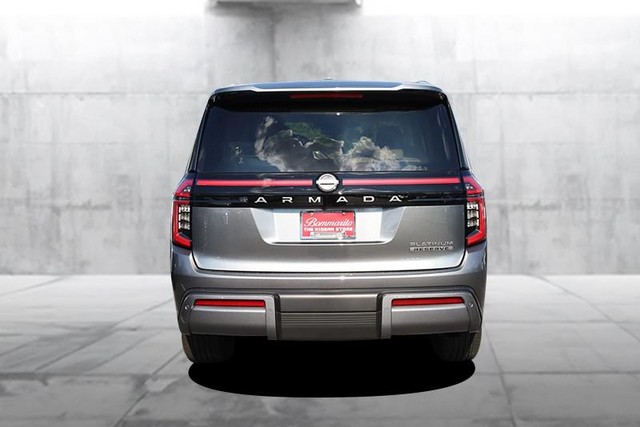 Nissan Armada Vehicle Full-screen Gallery Image 6