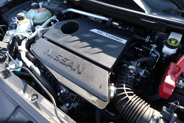 Nissan Rogue Vehicle Image 28