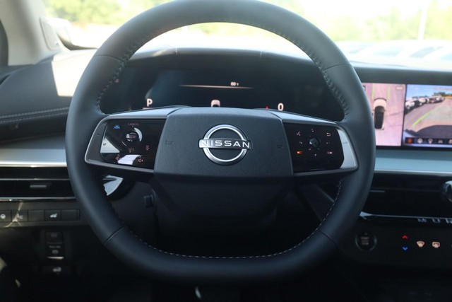 Nissan Murano Vehicle Image 08