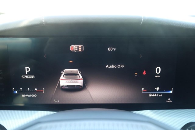 Nissan Murano Vehicle Image 14