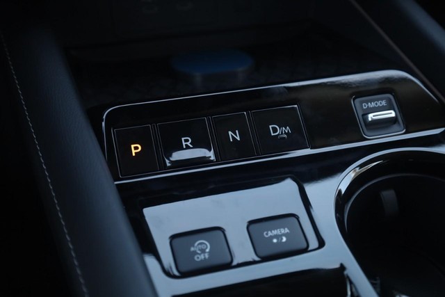 Nissan Murano Vehicle Image 19