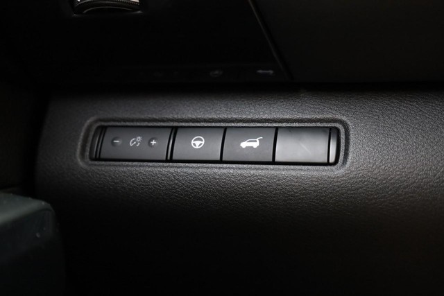 Nissan Pathfinder Vehicle Image 20
