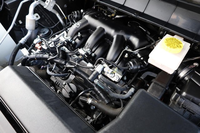 Nissan Pathfinder Vehicle Image 32