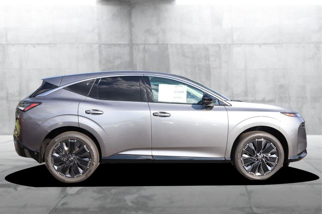 Nissan Murano Vehicle Full-screen Gallery Image 5