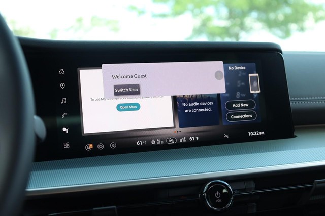 Nissan Murano Vehicle Full-screen Gallery Image 14