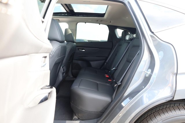Nissan Murano Vehicle Full-screen Gallery Image 27