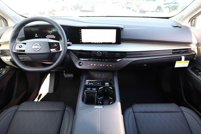 Nissan Murano Vehicle Full-screen Gallery Image 30