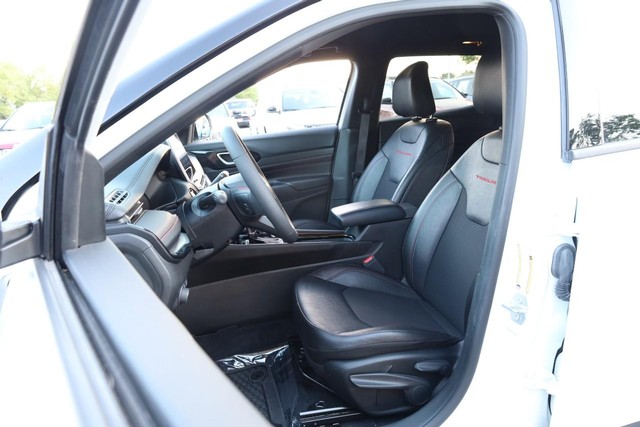 Jeep Compass Vehicle Image 08
