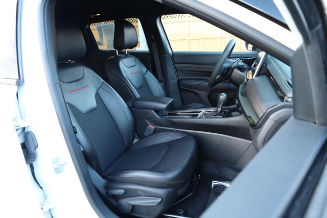 Jeep Compass Vehicle Image 24