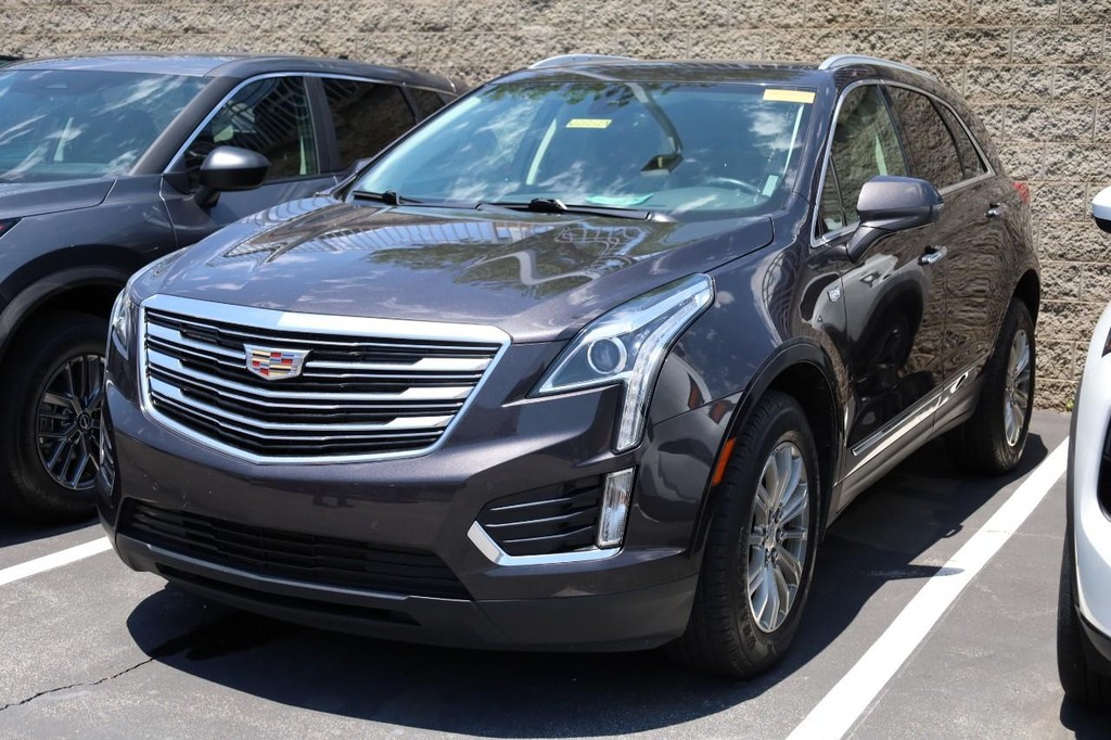 Cadillac XT5 Vehicle Image 05