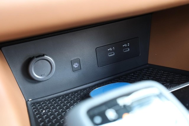 Nissan Pathfinder Vehicle Image 19