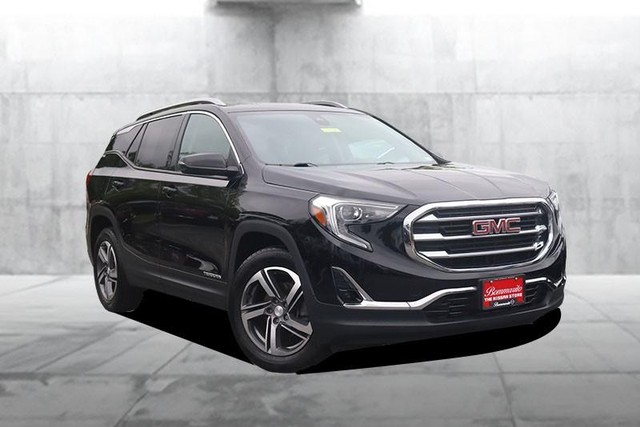 GMC Terrain Vehicle Full-screen Gallery Image 02