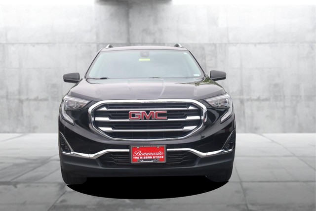 GMC Terrain Vehicle Full-screen Gallery Image 05