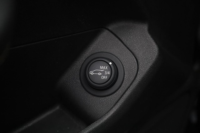 GMC Terrain Vehicle Full-screen Gallery Image 13