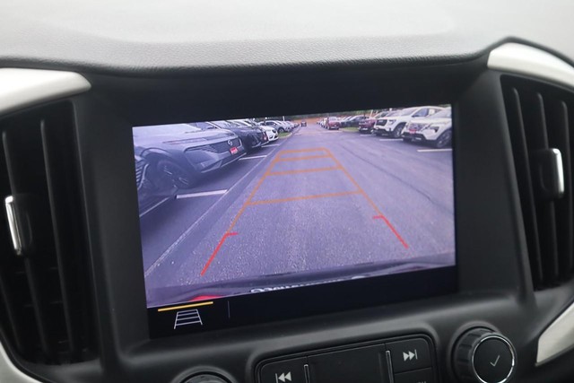GMC Terrain Vehicle Full-screen Gallery Image 17