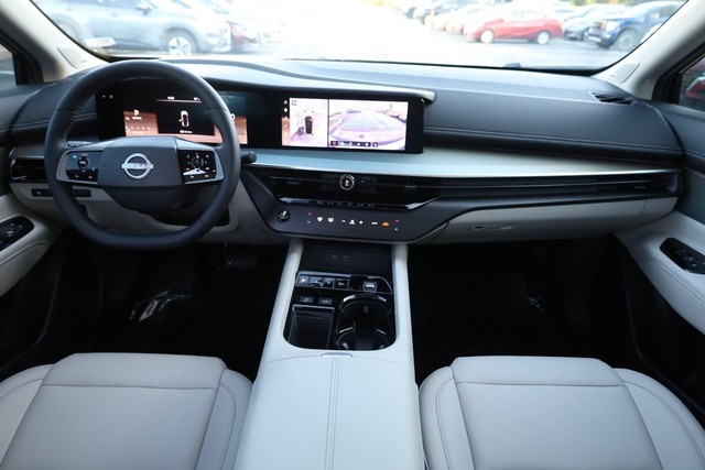 Nissan Murano Vehicle Full-screen Gallery Image 27