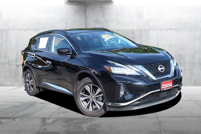 Nissan Murano Vehicle Full-screen Gallery Image 2