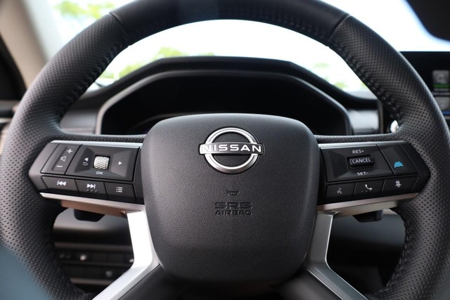 Nissan Rogue Plug-In Hybrid Vehicle Image 10