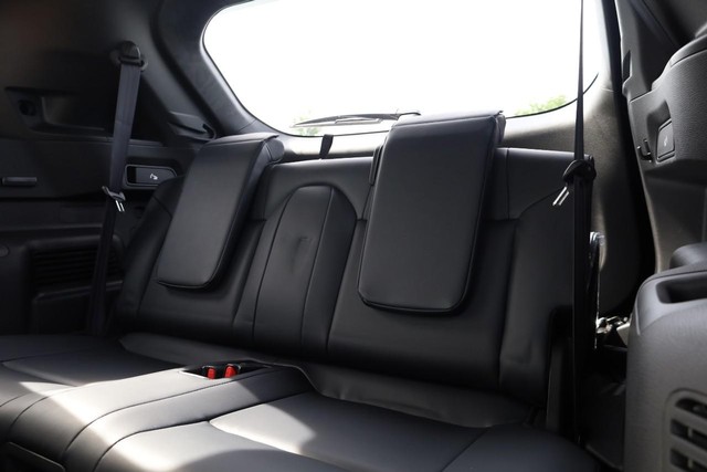 Nissan Rogue Plug-In Hybrid Vehicle Image 26