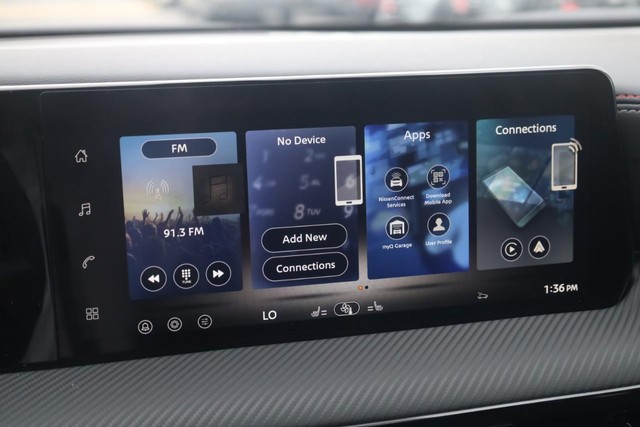 Nissan Kicks Vehicle Image 13