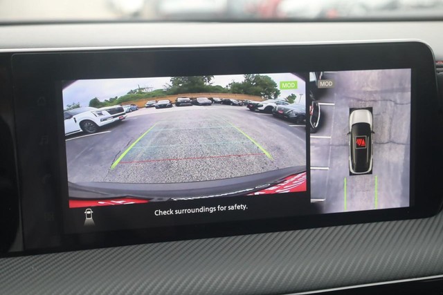 Nissan Kicks Vehicle Image 14