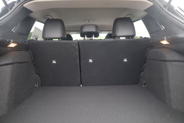 Nissan Kicks Vehicle Image 22