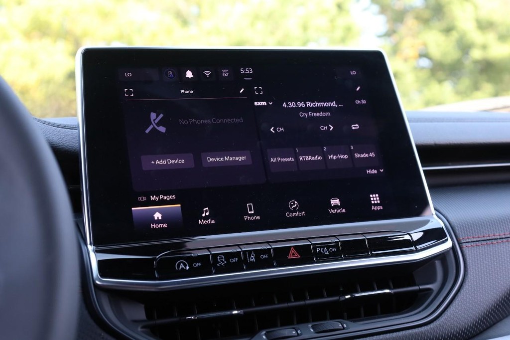 Jeep Compass Vehicle Image 11