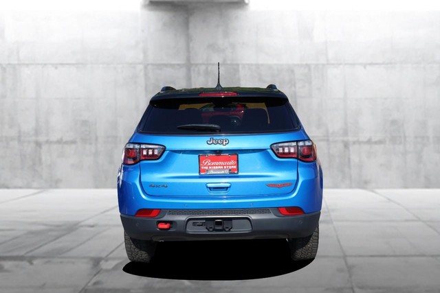 Jeep Compass Vehicle Image 06