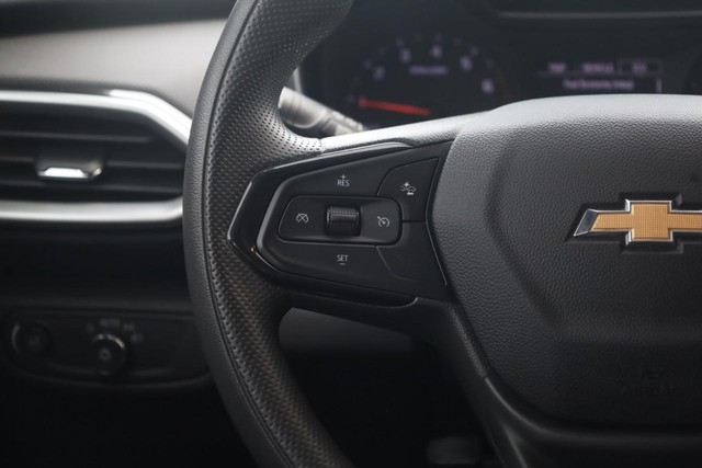 Chevrolet Trailblazer Vehicle Full-screen Gallery Image 10